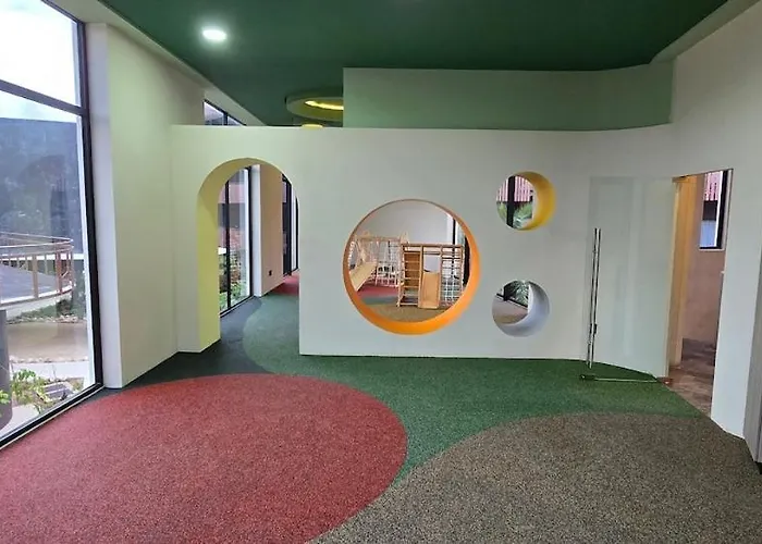 Apartment Luxury 2br Steps Away From The Clubs *